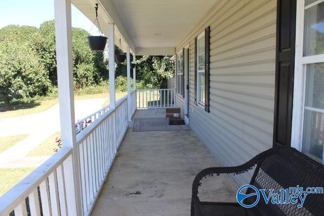 1209 Godfrey Avenue NE, Fort Payne, AL 35967