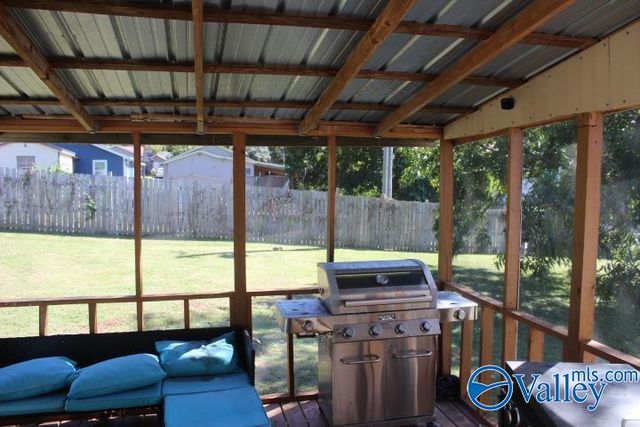 1209 Godfrey Avenue NE, Fort Payne, AL 35967