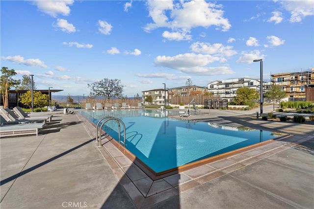 27034 Hummingbird Lane, Valencia, CA 91381