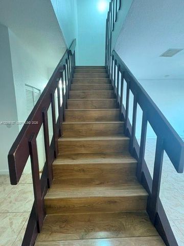 835 NW 81st Way 5, Plantation, FL 33324