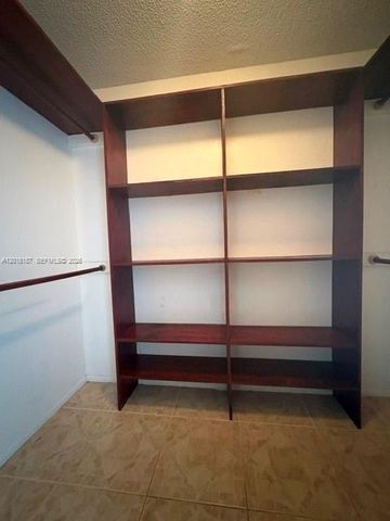 835 NW 81st Way 5, Plantation, FL 33324