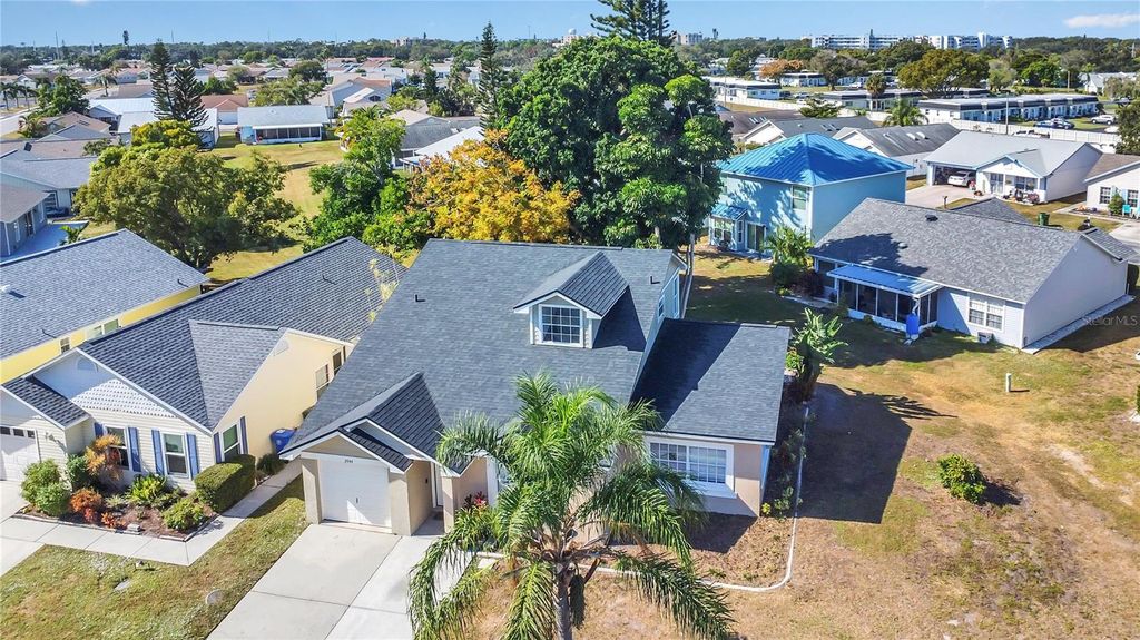 Image 29 of property listing at 3944 37TH STREET COURT W, Bradenton, FL 34205