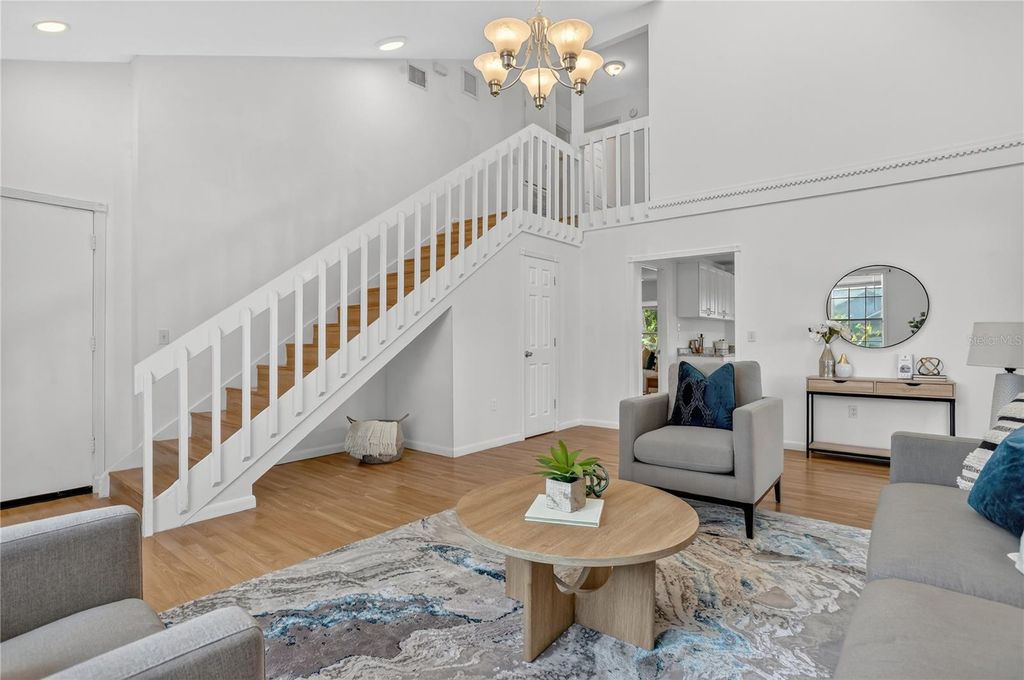 Image 5 of property listing at 3944 37TH STREET COURT W, Bradenton, FL 34205