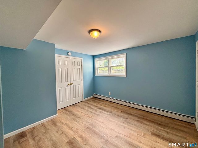 13 Black Oak Drive, East Lyme, CT 06333