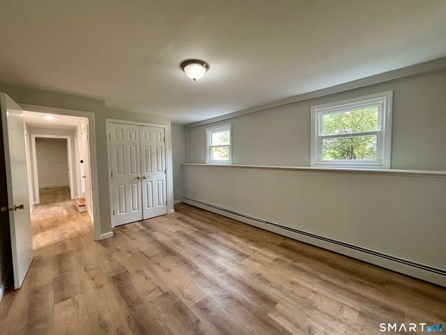 13 Black Oak Drive, East Lyme, CT 06333