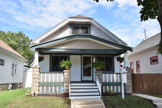 2762 S Delaware AVENUE, Milwaukee, WI 53207