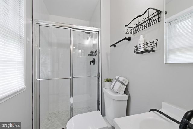 6401 LIMERICK CT, Springfield, VA 22152