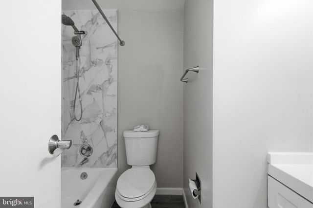 6401 LIMERICK CT, Springfield, VA 22152