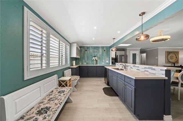 1598 Amberwood Drive, Hemet, CA 92543