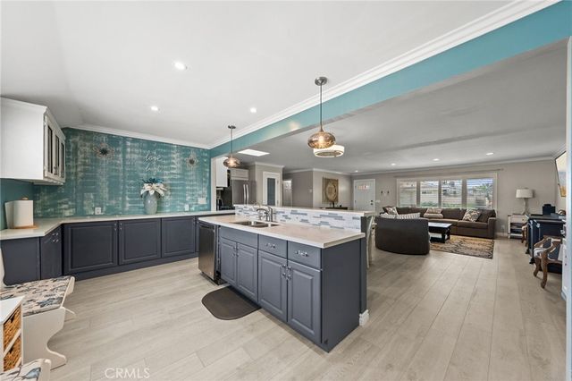 1598 Amberwood Drive, Hemet, CA 92543