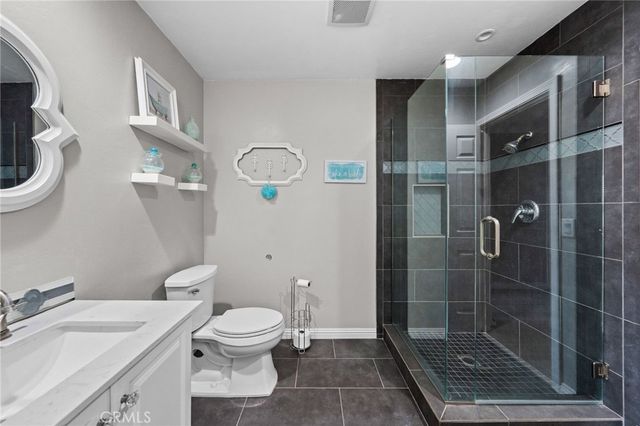 1598 Amberwood Drive, Hemet, CA 92543