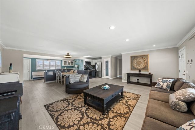 1598 Amberwood Drive, Hemet, CA 92543