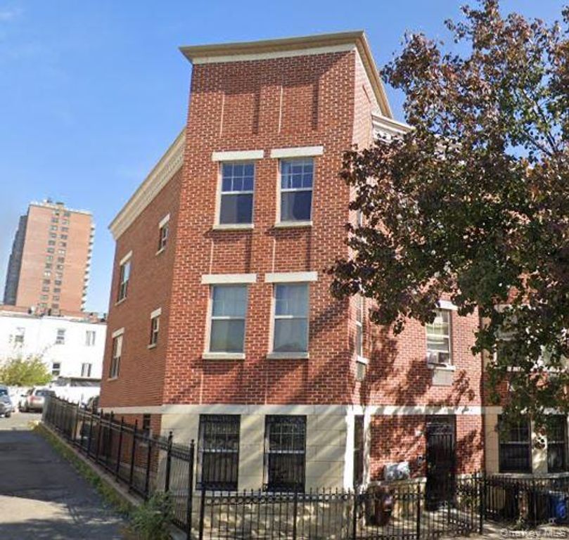 1609 Saint Marks Avenue, Brooklyn, NY 11233 — exterior