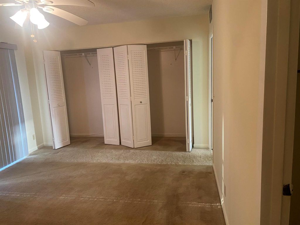 Image 13 of property listing at 278 Preston G G, Boca Raton, FL 33434