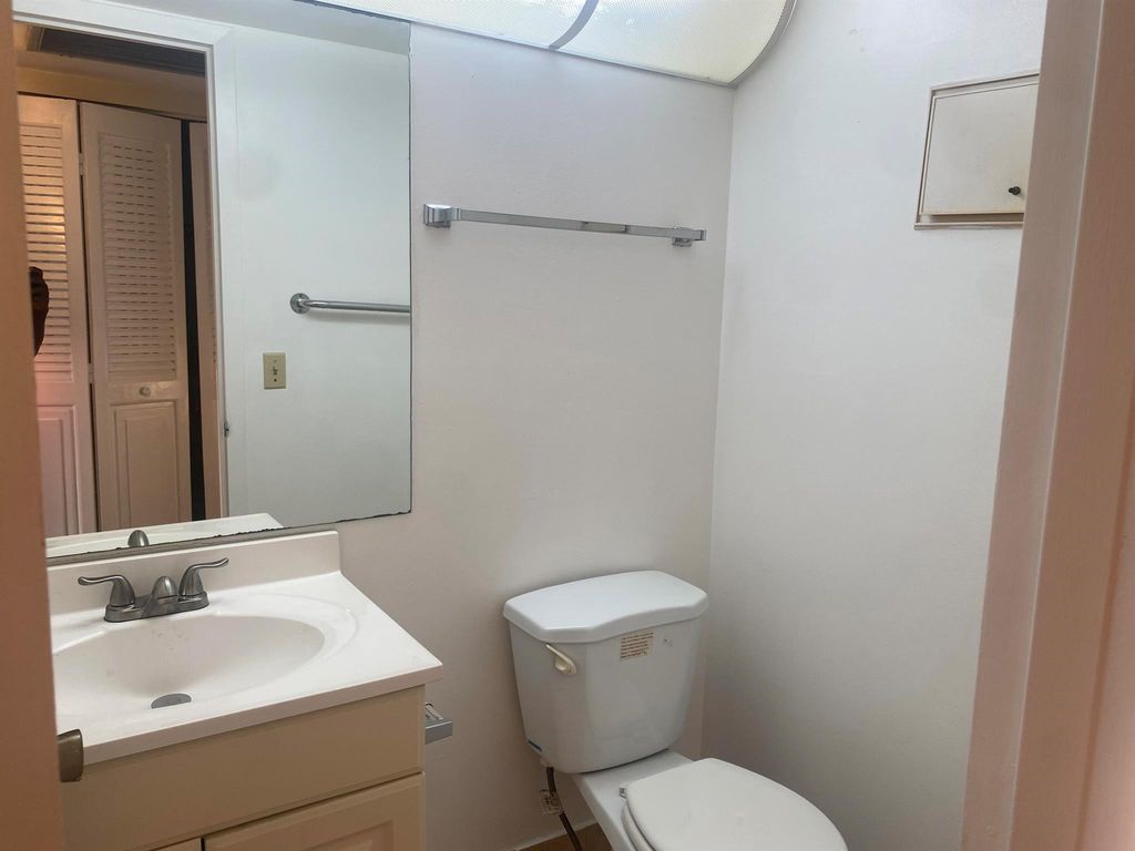 Image 17 of property listing at 278 Preston G G, Boca Raton, FL 33434