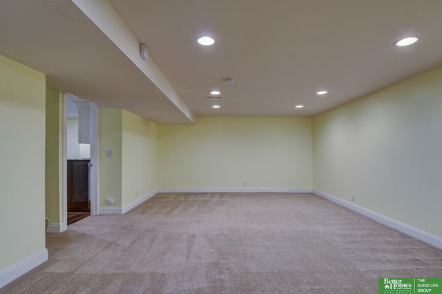 6403 Chicago Street, Omaha, NE 68132