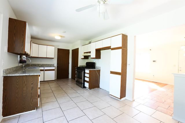 5181 Fredrick Drive, Sterling Heights, MI 48310