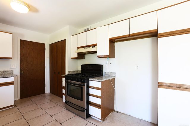 5181 Fredrick Drive, Sterling Heights, MI 48310