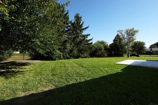 5181 Fredrick Drive, Sterling Heights, MI 48310