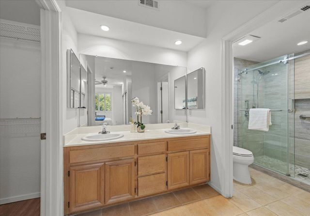 1083 Esparanza Way, San Jose, CA 95138