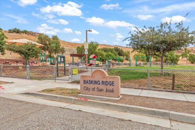 1083 Esparanza Way, San Jose, CA 95138