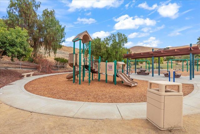 1083 Esparanza Way, San Jose, CA 95138