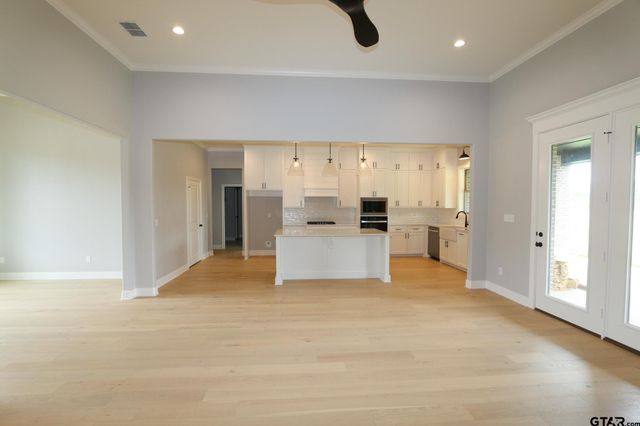 16445 Cooper Way, Tyler, TX 75703
