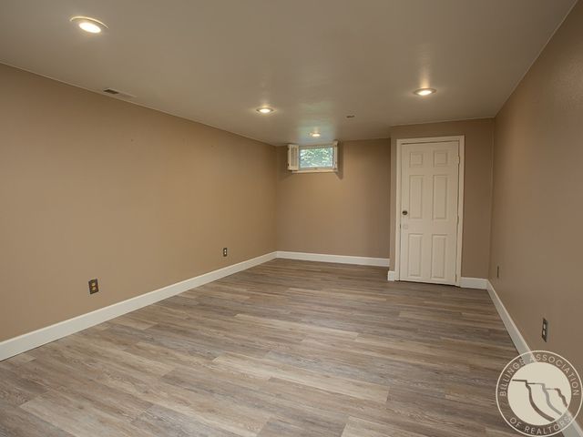 607 26th STREET W, Billings, MT 59102