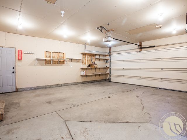 607 26th STREET W, Billings, MT 59102