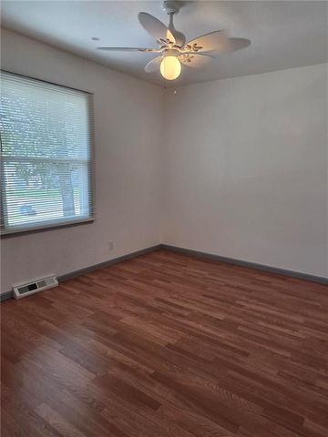 305 Park Street, Lathrop, MO 64465
