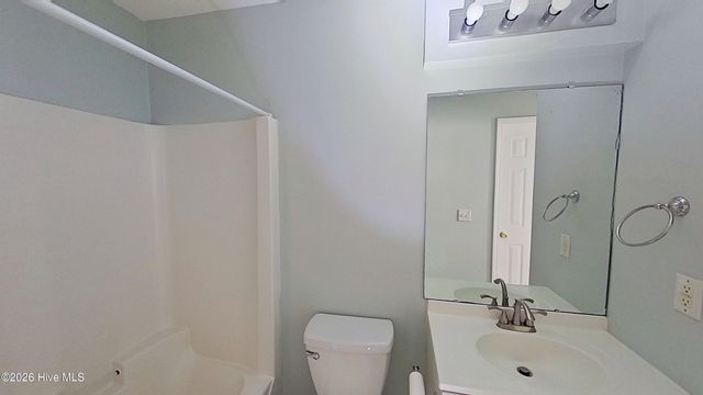 501 Angelfish Lane, Wilmington, NC 28405