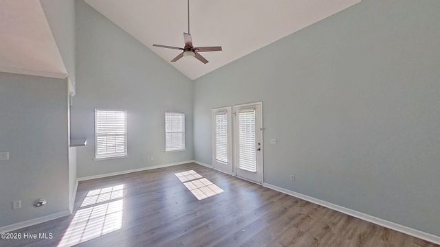 501 Angelfish Lane, Wilmington, NC 28405