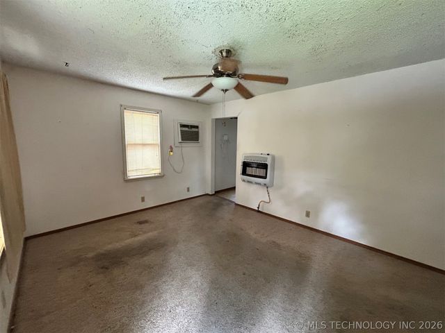 1428 Healdton Boulevard, Ardmore, OK 73401