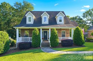 122 Friendfield Drive, Fort Mill, SC 29715