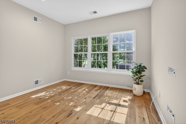 33 Four Oaks Road, Bedminster Twp., NJ 07921