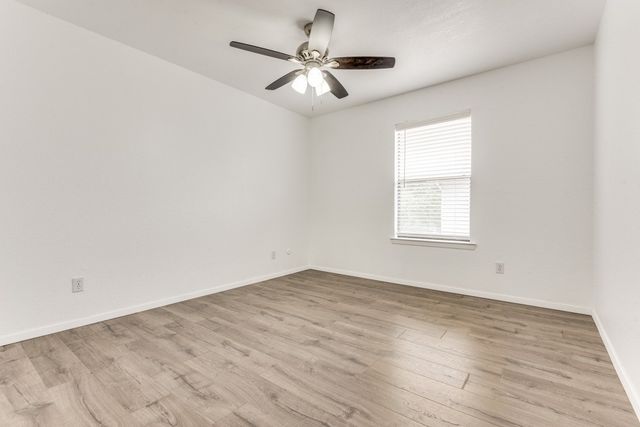 638 Ridgeline Drive, Hurst, TX 76053