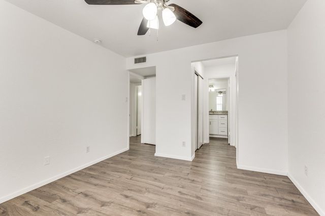 638 Ridgeline Drive, Hurst, TX 76053