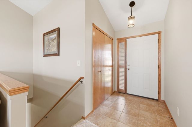 632 E Sprucewood St, Park City, KS 67147