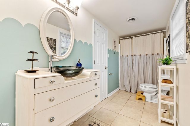 174 Brookgreen Drive, Inman, SC 29349