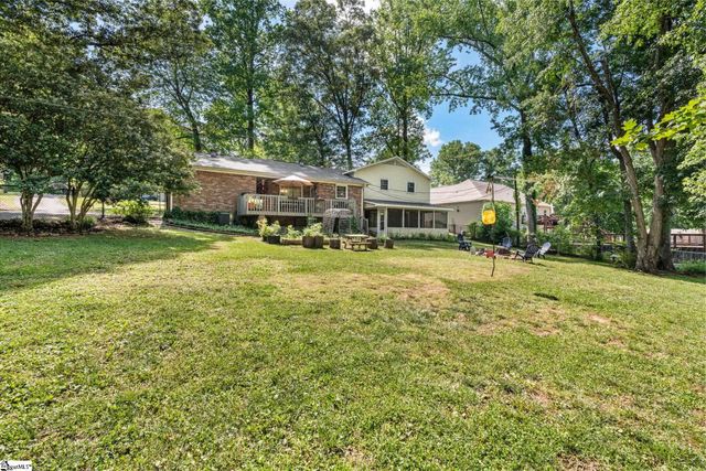 174 Brookgreen Drive, Inman, SC 29349