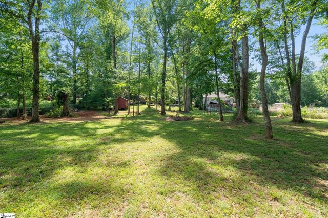 174 Brookgreen Drive, Inman, SC 29349