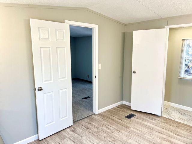 2205 Beechwood Drive, Arlington, TX 76006