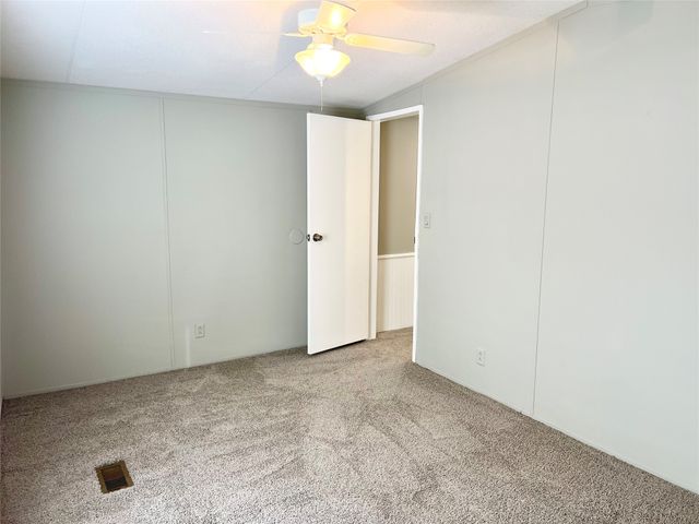 2205 Beechwood Drive, Arlington, TX 76006