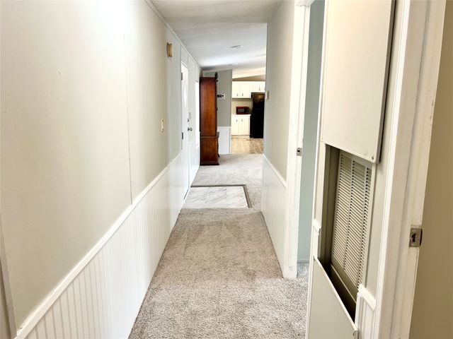 2205 Beechwood Drive, Arlington, TX 76006