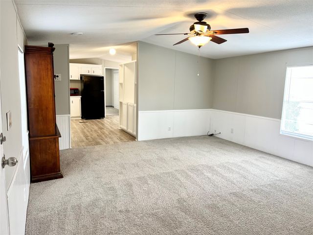 2205 Beechwood Drive, Arlington, TX 76006