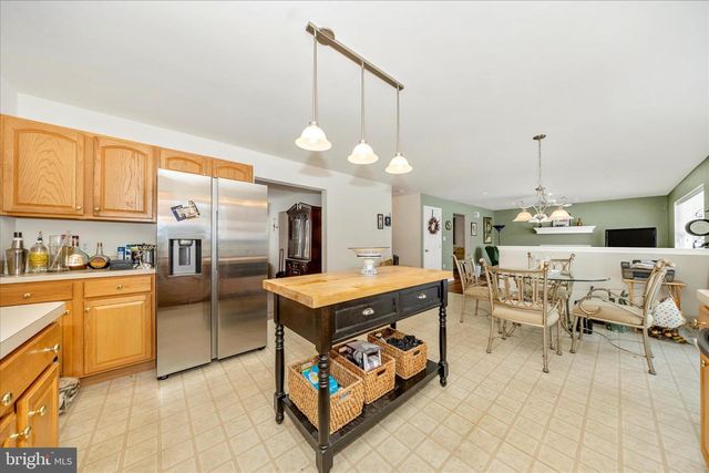 7523 SENECA RIDGE DR, York, PA 17403