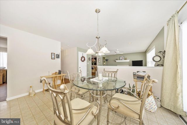 7523 SENECA RIDGE DR, York, PA 17403