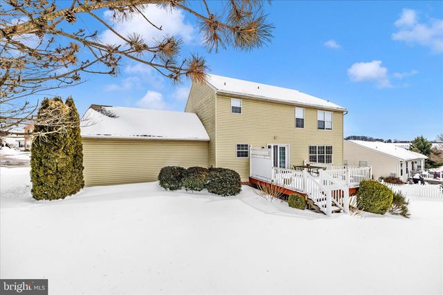 7523 SENECA RIDGE DR, York, PA 17403