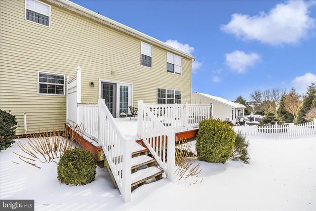 7523 SENECA RIDGE DR, York, PA 17403