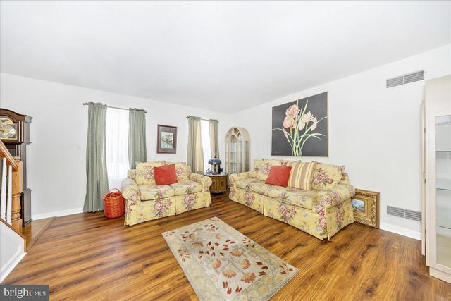 7523 SENECA RIDGE DR, York, PA 17403